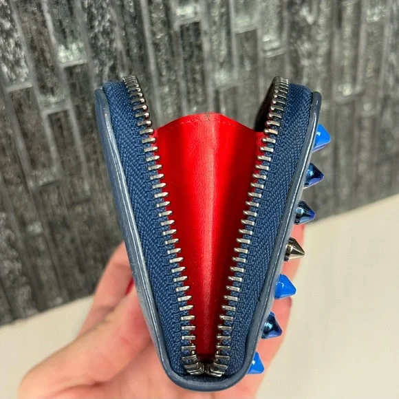 💙Christian Louboutin Panettone Blue Leather Multi Stud Spike Zip Wallet - Picture 13 of 14